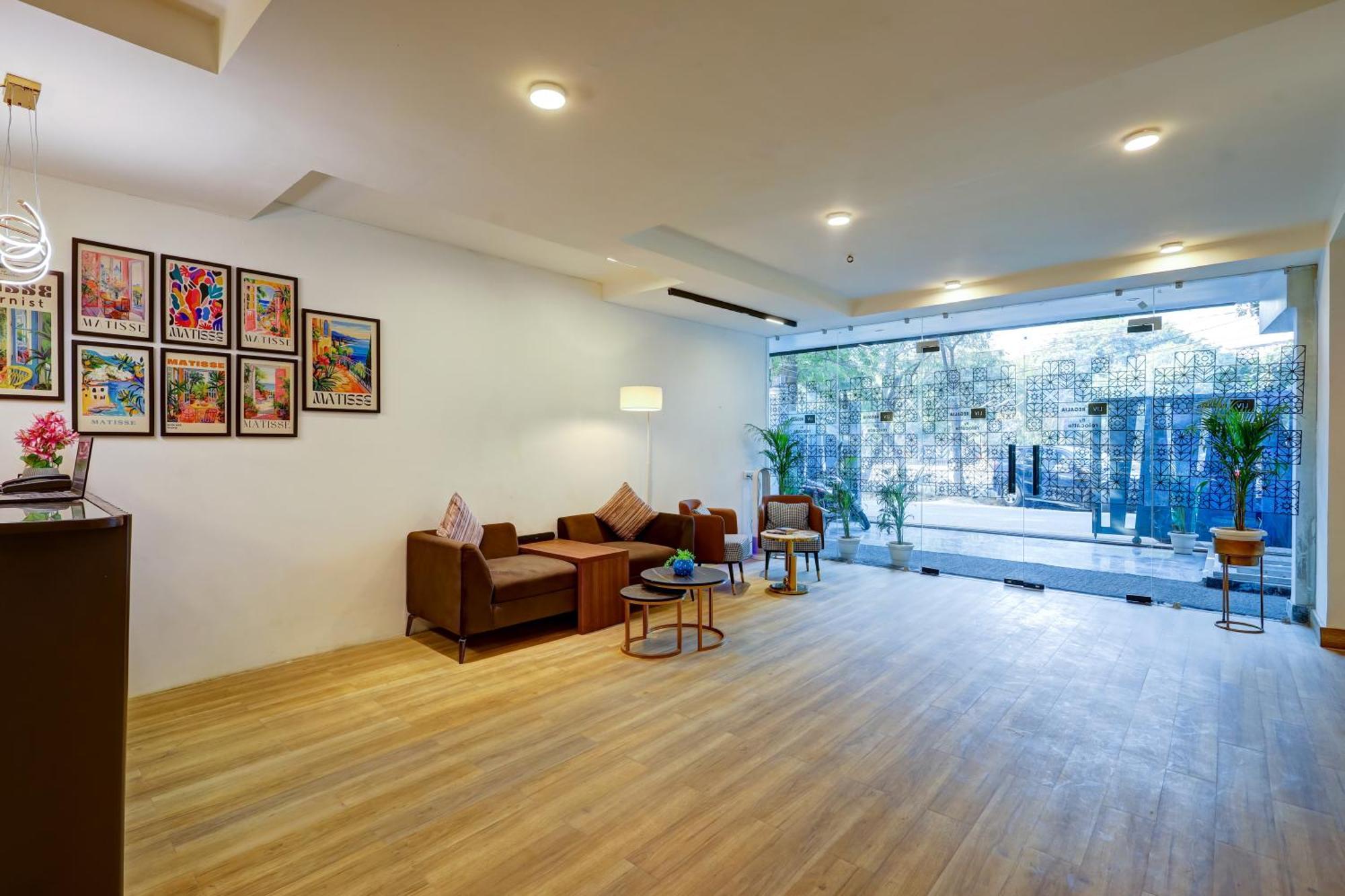 1Bhk Suites Opp Marriott - Huda City Centre Gurgaon Exterior photo