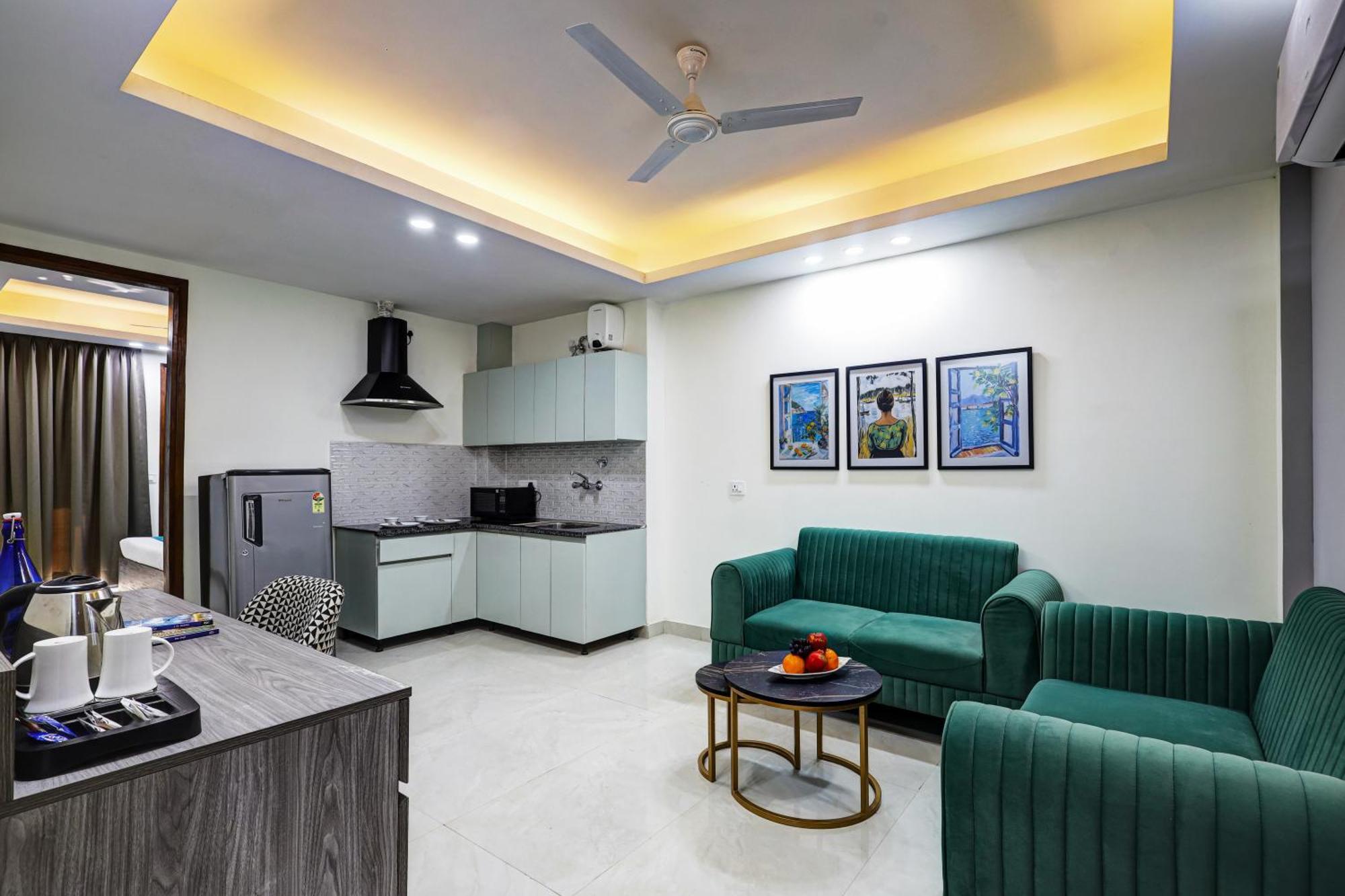 1Bhk Suites Opp Marriott - Huda City Centre Gurgaon Exterior photo