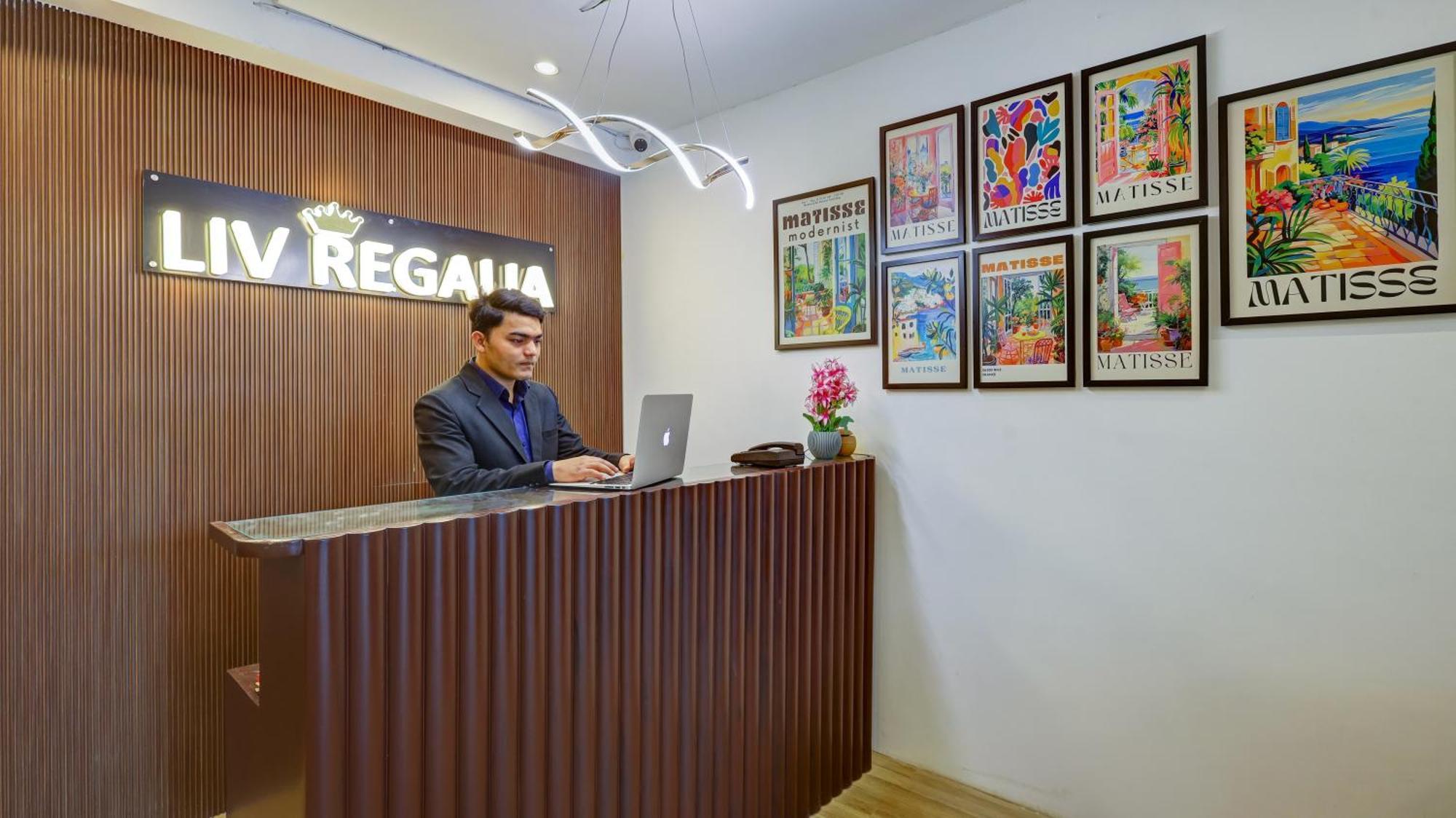 1Bhk Suites Opp Marriott - Huda City Centre Gurgaon Exterior photo